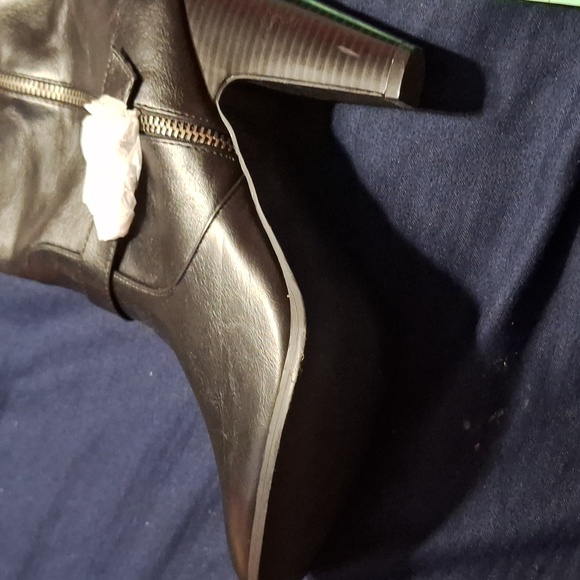 Karissa WilD BOOTS - Picture 4 of 8